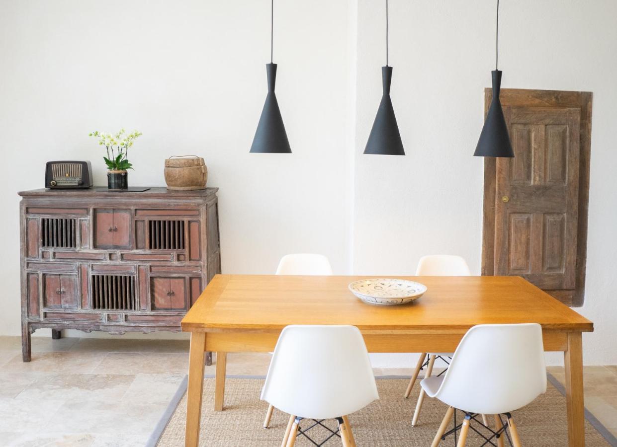 Les Canisses, magnifique appartement avec terrasse au cœur d'Uzès Esterno foto