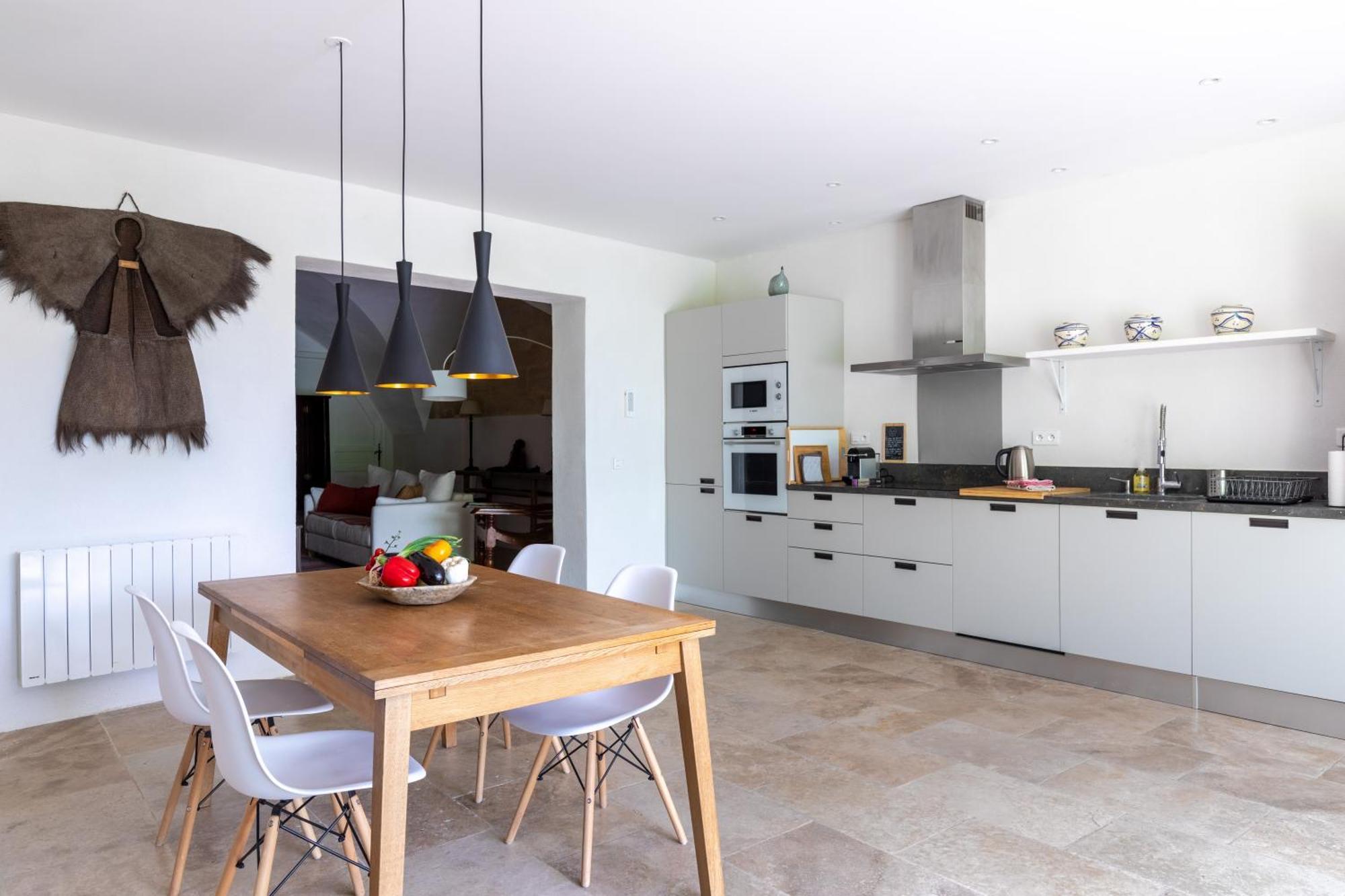 Les Canisses, magnifique appartement avec terrasse au cœur d'Uzès Esterno foto